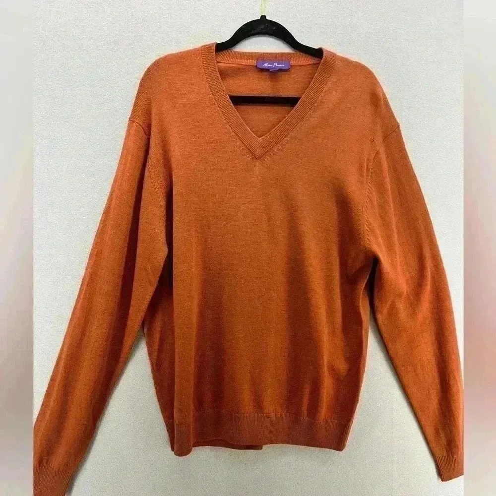 Alan Flusser 100% Merino Wool Sweater, v neck, pullover, in Autumn orange
